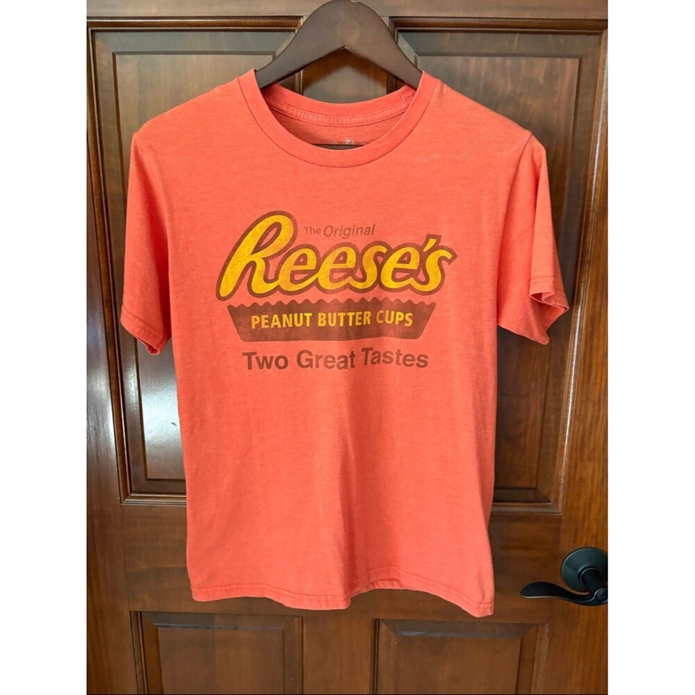Vintage Orange Graphic Tee - Reese's Peanut Butter Cups- Womens Small
